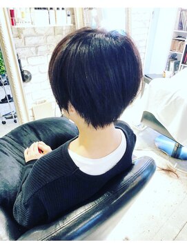 ヘアー アトリエ エゴン(hair atelier EGON) ショート