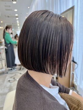 ヒアカアヴェダ 天神VIORO (Heaka AVEDA) ボブ【20代/30代/40代/髪質改善/白髪染め】H