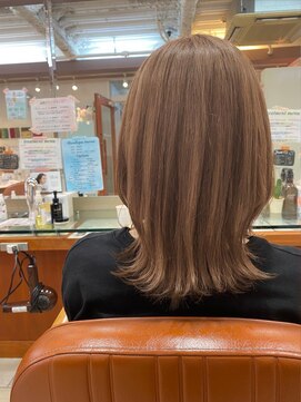 テトラ バイ ネオリーブ 横浜西口店(tetra by neolive) 柔らかキャラメルベージュ♪