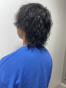 モノ アンド イニ(Mono & inni) メンズ　ウルフパーマ