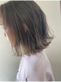 ボブとベージュ