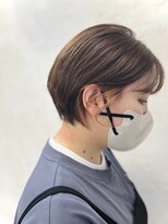 アンジェリカ(Angelica Total Beauty Lifestyle Design)&nbsp;丸みショートにイヤリングカラー