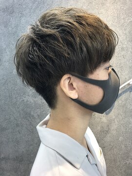 ノイ(Noy) ツーブロックデザイン