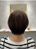ショートボブ