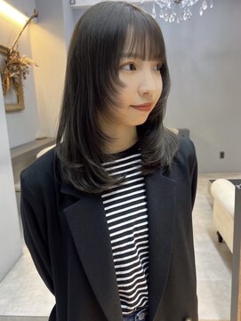 オズ 安積店(OZ) ミニウルフチェリーブラウンホワイトグレージュフェザーパーマ