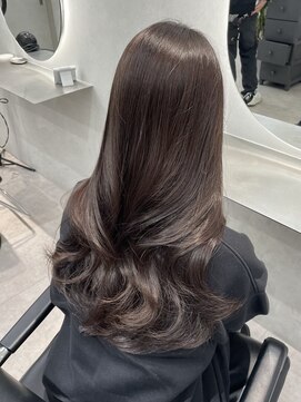 オニキス(ONYX) チョコレートアッシュ×レイヤーカット【chisato】