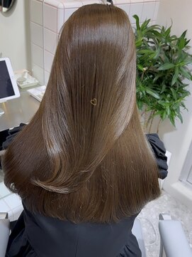 ハローバイシー 仙台(Hello by Sea) ミディアム×暗めカラー[デザインカラー/フェイスフレーミング]