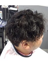ヘアーアンドフェイス フレンド(HAIR&FACE FRIEND) ツーブロックツイストスパイラルパーマです