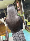:酸性ストレートパーマ　:レイヤーロングヘア
