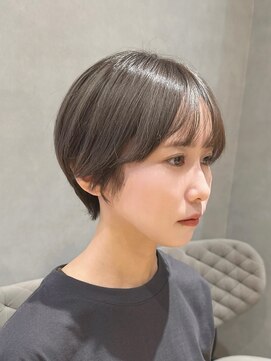 ジルバイジアン(JILL by GIEN) #マッシュショート#シルバーグレー/森岡俊亮