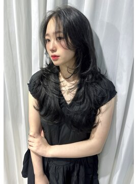 ユーフォリア 渋谷グランデ(Euphoria SHIBUYA GRANDE) 韓国レイヤーカット 暗髪 艶髪 SAYAKA