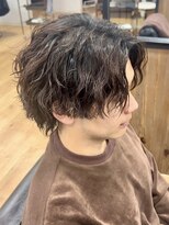 デプト(DEPT.) センターパートスパイラルパーマ波巻きパーマメンズサロン眉毛