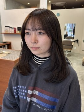 ノイ(noii) 顔周りレイヤー/ロングレイヤー