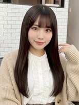 ミュージアム(MUSEUM) ローレイヤー+中顔面短縮重めバング