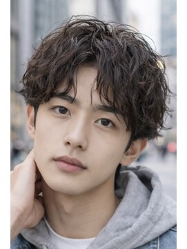 ロア(Roa.) ツイストシャドウパーマ　コンマバング