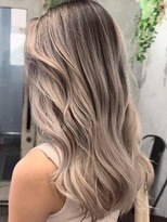 アポロ 横浜駅店(apollo) xバレイヤージュ/ホワイトグレージュ/レイヤーカット