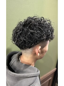 メゾンフォーメン トアロード(Maison for men TorRoad) スペインカール【メンズパーマ/メンズメッシュ/メッシュパーマ】