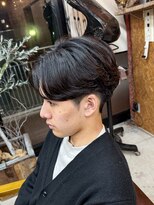 コモレビ(komorebi) 【山本智文】フェザーパーマフェザーショート