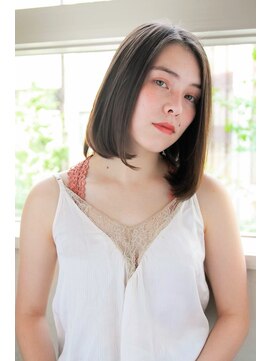 ルティア(Lutia) 大人かわいい 似合わせカット ナチュラルブラウン★★