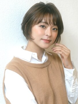 エミュ 表参道 青山(emu) 【emu井上信洋】フワッと軽やか前下がり大人カールショート