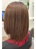 ミディアムヘアー×ピンク
