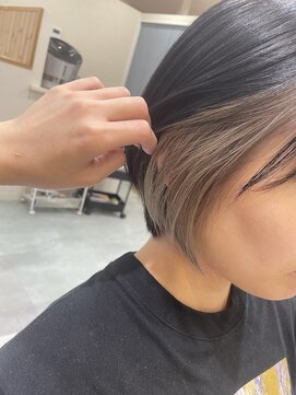 ルシール バイ アリア(Lucir by aria) イヤリングベージュカラー♪