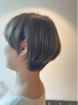 ヴァロア(Valoa)の写真/"シンプルかつ上品なスタイル"や"乾かすだけで纏まるカット"をご提供します。
