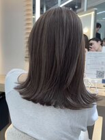 ウェイズトウキョウ 新宿店(Ways TOKYO)&nbsp;ミディアムレイヤー　くびれヘア　ハイライトカラー　グレージュ