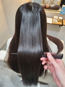 オルガ(Olga) 髪質改善/縮毛矯正/ストレート/ナチュラル/カラー/白髪染め