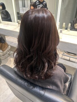 シェリ(Cheri) 透明感のあるラベンダーベージュ