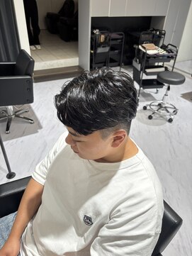 クール 大和八木駅前店(Coeur) 大和八木橿原メンズサロンフェザーパーマニュアンス