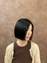 オンザベース(on the BASE) 切りっぱなしボブ/
