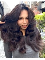 ヌエン 渋谷(NU/EN)&nbsp;重め海外ガールレイヤーカット/バタフライカット/ハッシュカット