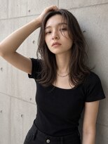ソルナ 西宮(SOLUNA) 夏の透明感グレージュ