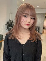 イル(ill)&nbsp;レイヤーカット 顔周りレイヤー ミルクティーベージュ 大須