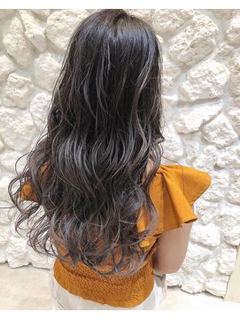 モアナ バイ ヘッドライト 沖縄南風原店(Moana by HEADLIGHT) #グラデーションカラー#デザインカラー#グレーアッシュ