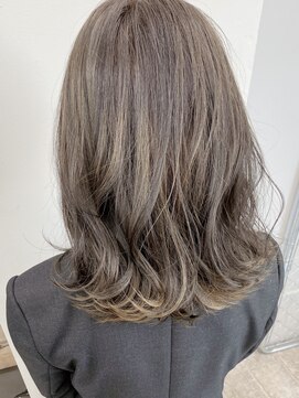 クロムス(clomus) 【clomus】ハイライトで作るブラウンベージュ