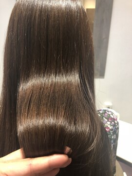 ニコ(NICCO) フォギーベージュ