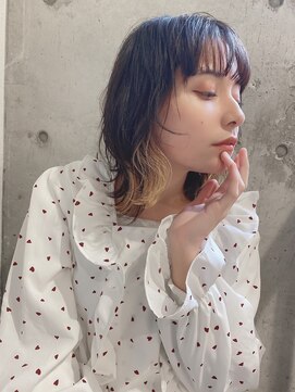 ルービック 梅田茶屋町(Rubik) 20代30代40代くせ毛風無造作黒髪レイヤーミディ/インナーカラー