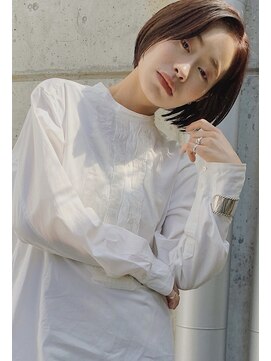 ボトル(bottle) プツッと丸みボブ