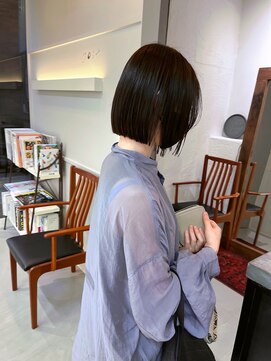 オーイット(ooit) ＊切りっぱなしボブ×黒髪ヘア＊