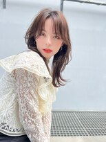 ロイジー(roijir) 表参道roijir センターパート×くびれレイヤー