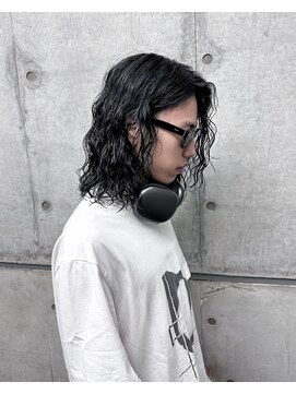 オーシャントーキョー ホワイト 原宿(OCEAN TOKYO WHITE) ミディアムスパイラル/波巻きパーマ