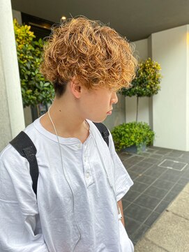 レフ(LEF) プードルパーマ/外国人風/マッシュ/ケアトリートメント/メンズ
