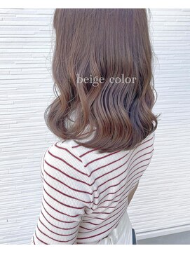 カペリ デ アーテ(Capelli di arte) ベージュカラー