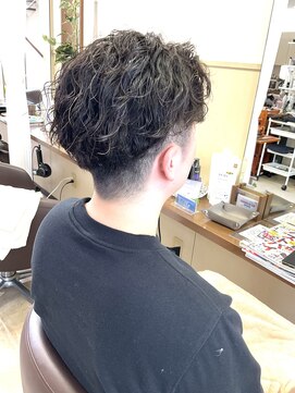 コアフィールフィス(COIFFURE fils) 【見附 今町】スパイラル 波巻きパーマ 似合わせ