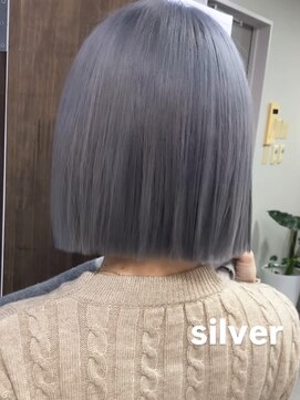 アーチフォーヘア 心斎橋店(a-rch for hair) シルバー×ボブ