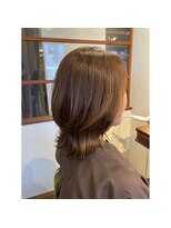 エルサフィロ キタハマ(el zafiro kitahama)&nbsp;20×30×40代×似合わせカット×外ハネ×くびれスタイル