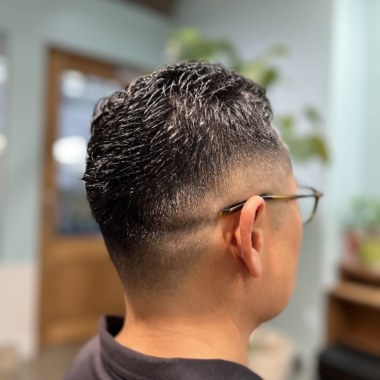 カトウビジネスビル1ブラウン カトウ(KATO)｜ホットペッパービューティー