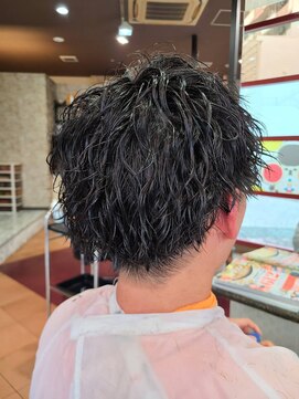 アールイー(Re) 束感スパイラルパーマ